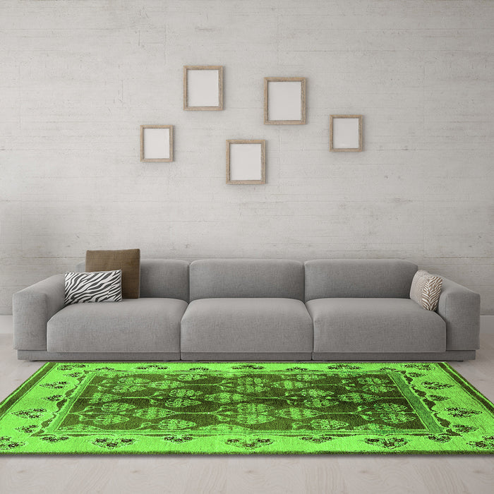 Machine Washable Oriental Green Industrial Area Rugs in a Living Room,, wshurb546grn