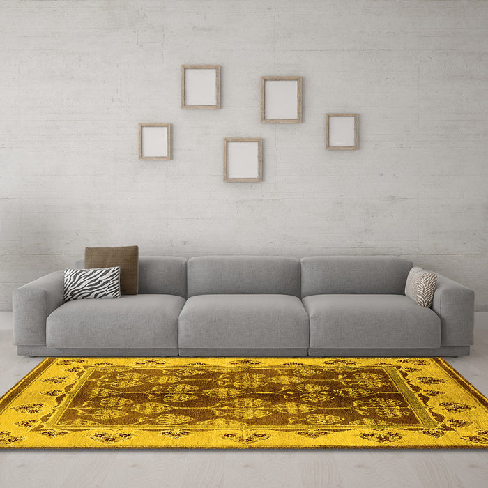 Machine Washable Oriental Yellow Industrial Rug in a Living Room, wshurb546yw