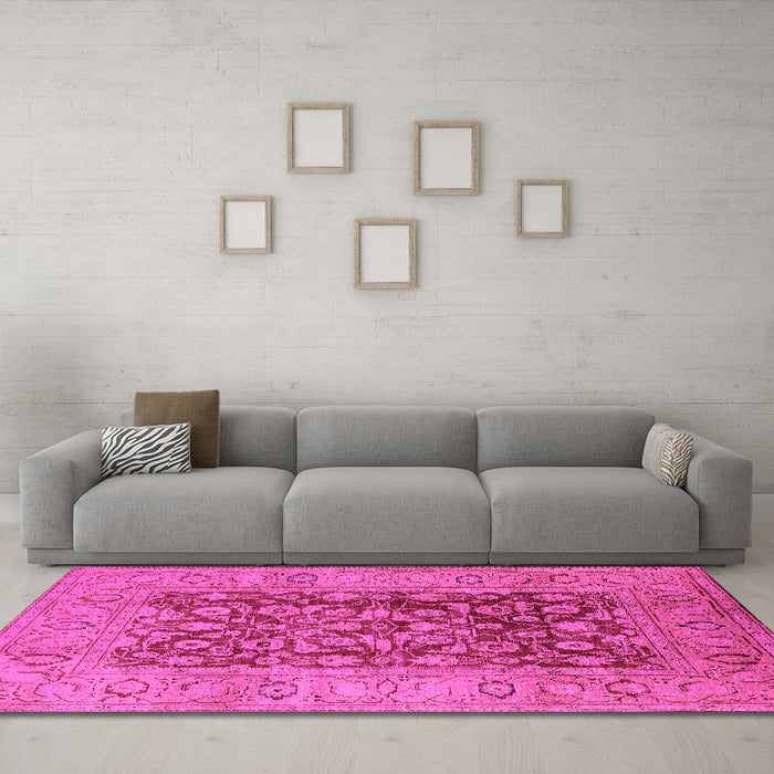 Machine Washable Oriental Pink Industrial Rug in a Living Room, wshurb548pnk