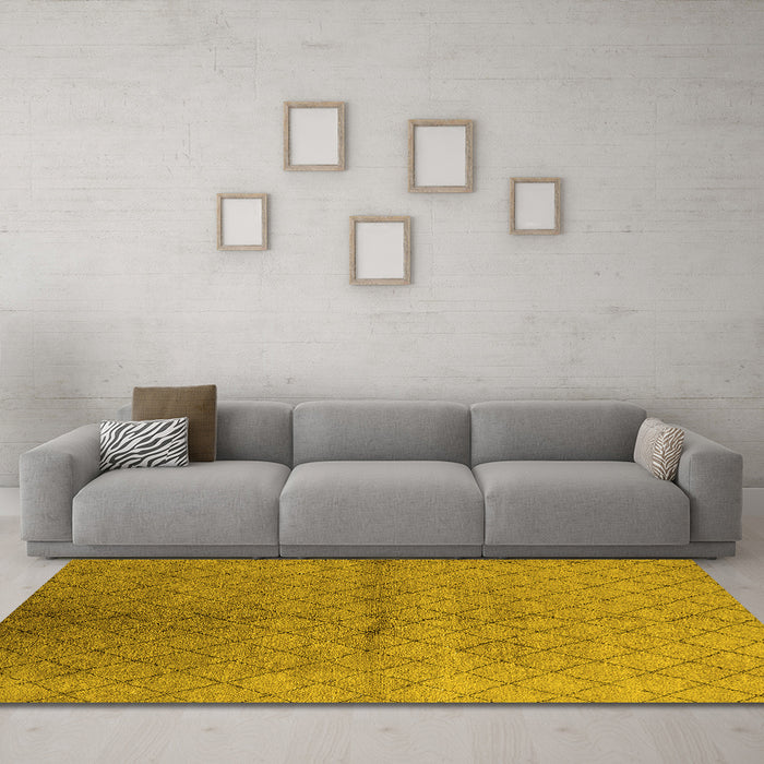 Machine Washable Oriental Yellow Industrial Rug in a Living Room, wshurb549yw