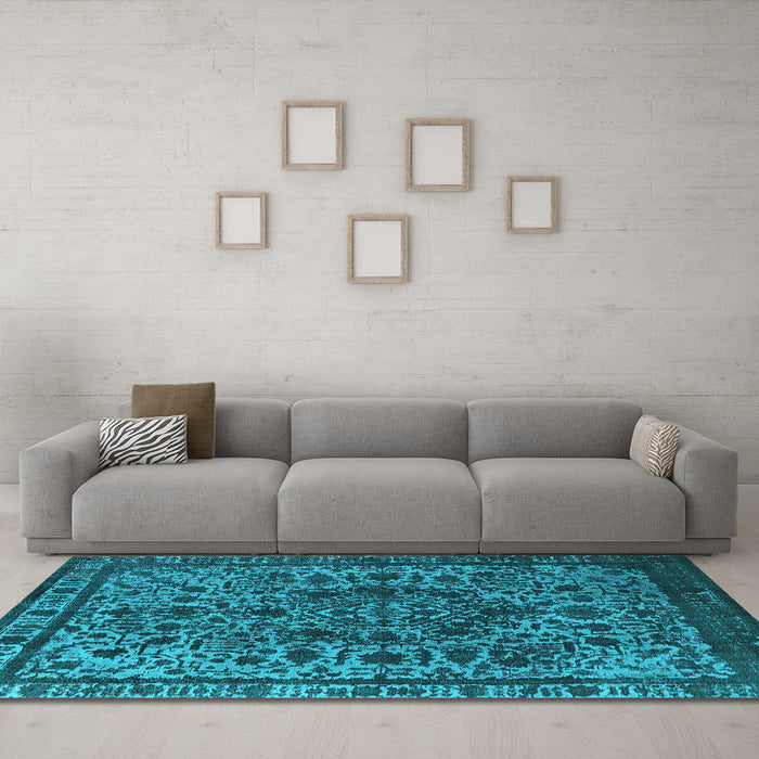 Machine Washable Oriental Light Blue Industrial Rug in a Living Room, wshurb553lblu