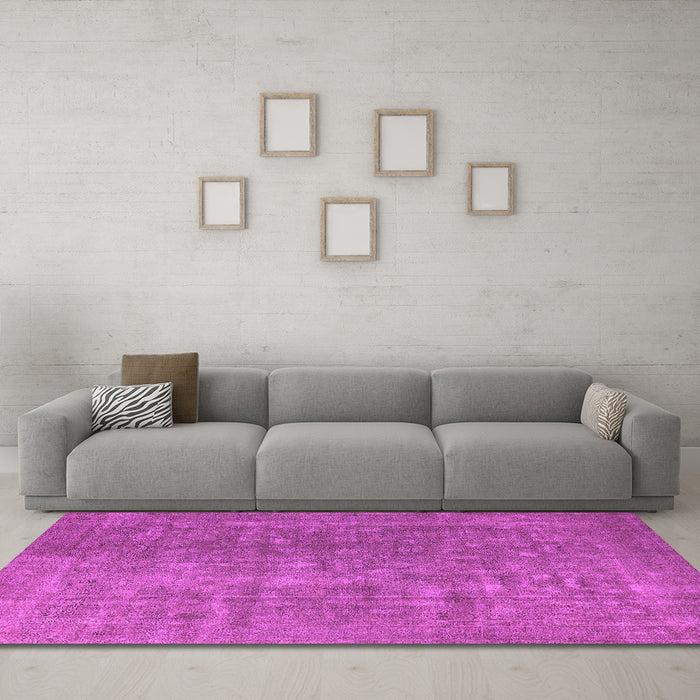 Machine Washable Oriental Pink Industrial Rug in a Living Room, wshurb554pnk