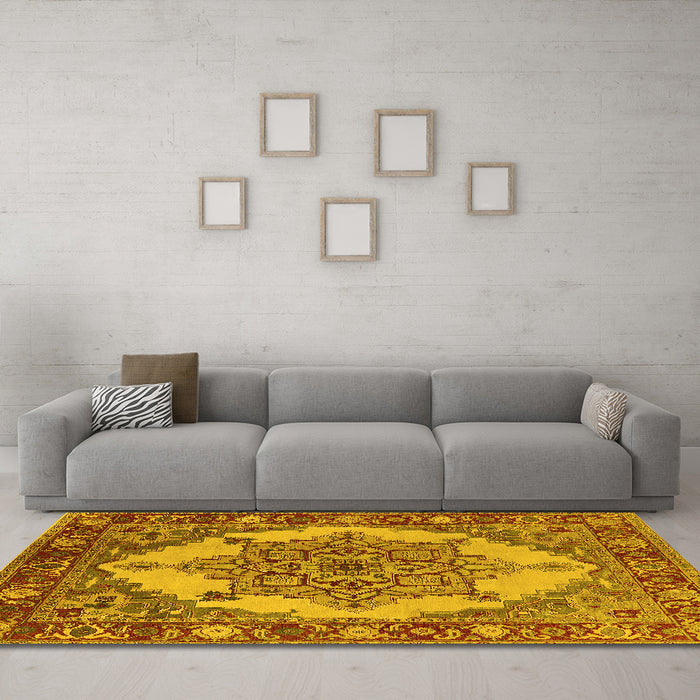 Machine Washable Oriental Yellow Industrial Rug in a Living Room, wshurb557yw