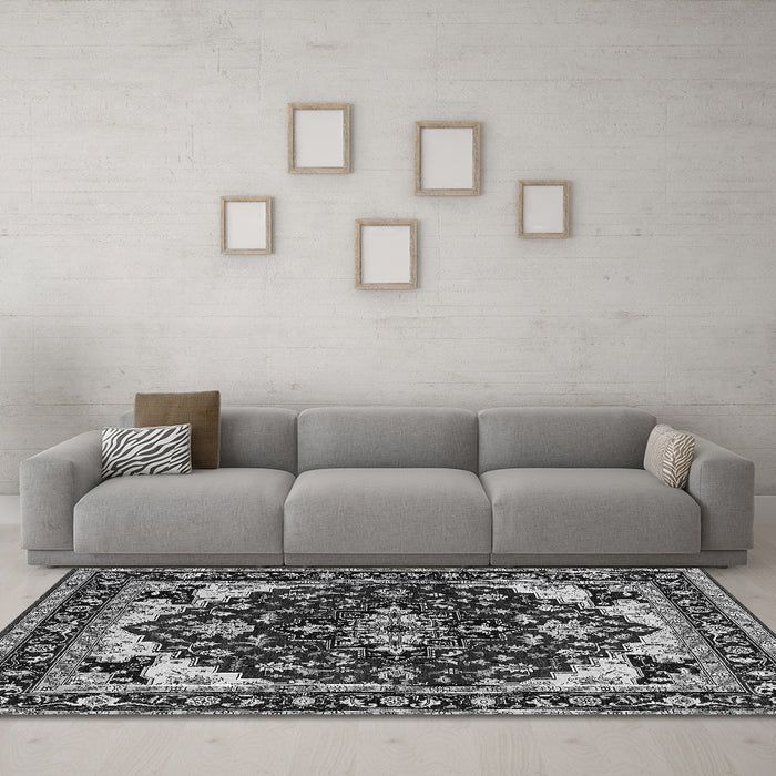 Machine Washable Oriental Gray Industrial Rug in a Living Room,, wshurb558gry