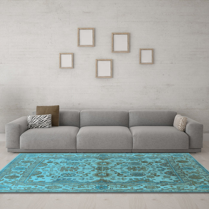 Machine Washable Oriental Light Blue Industrial Rug in a Living Room, wshurb562lblu