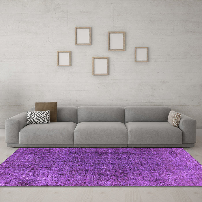 Machine Washable Oriental Purple Industrial Area Rugs in a Living Room, wshurb569pur