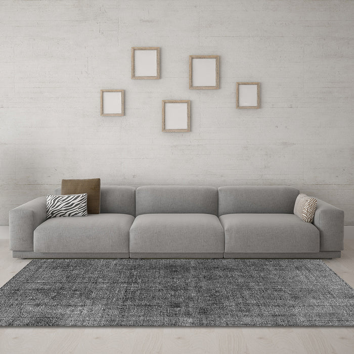 Machine Washable Oriental Gray Industrial Rug in a Living Room,, wshurb569gry