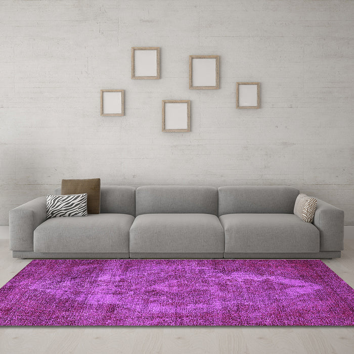 Machine Washable Oriental Purple Industrial Area Rugs in a Living Room, wshurb571pur