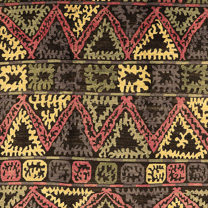 Machine Washable Oriental Brown Industrial Rug, wshurb576brn