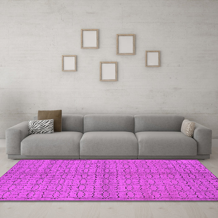 Machine Washable Oriental Pink Industrial Rug in a Living Room, wshurb584pnk