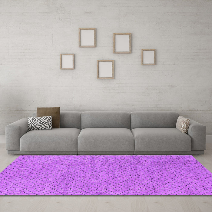 Machine Washable Oriental Purple Industrial Area Rugs in a Living Room, wshurb586pur