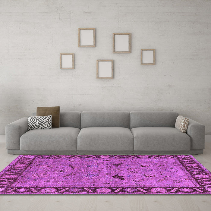 Machine Washable Oriental Purple Industrial Area Rugs in a Living Room, wshurb590pur