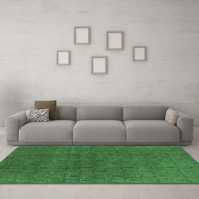 Machine Washable Oriental Emerald Green Industrial Area Rugs in a Living Room,, wshurb591emgrn