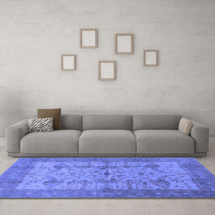 Machine Washable Oriental Blue Industrial Rug in a Living Room, wshurb593blu