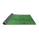 Sideview of Solid Emerald Green Modern Rug, urb595emgrn