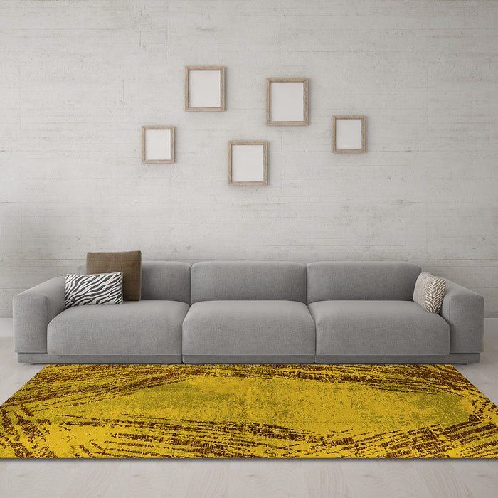 Machine Washable Oriental Yellow Industrial Rug in a Living Room, wshurb596yw