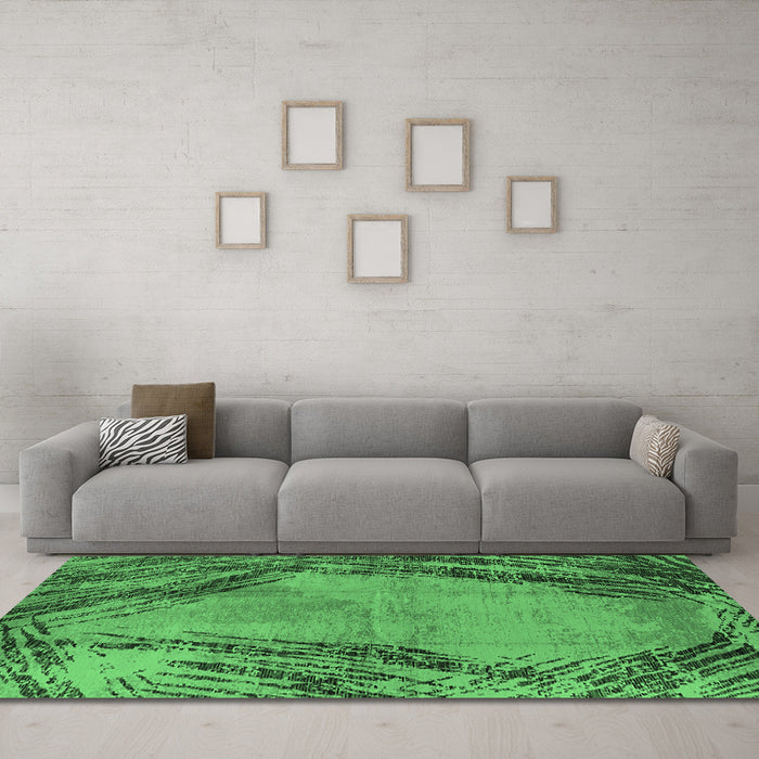 Machine Washable Oriental Emerald Green Industrial Area Rugs in a Living Room,, wshurb596emgrn