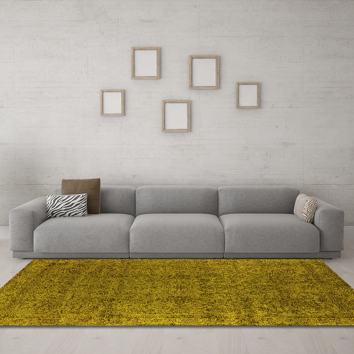 Machine Washable Oriental Yellow Industrial Rug in a Living Room, wshurb597yw