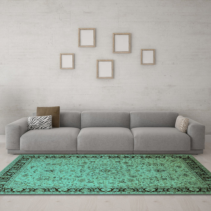 Machine Washable Oriental Turquoise Traditional Area Rugs in a Living Room,, wshurb604turq