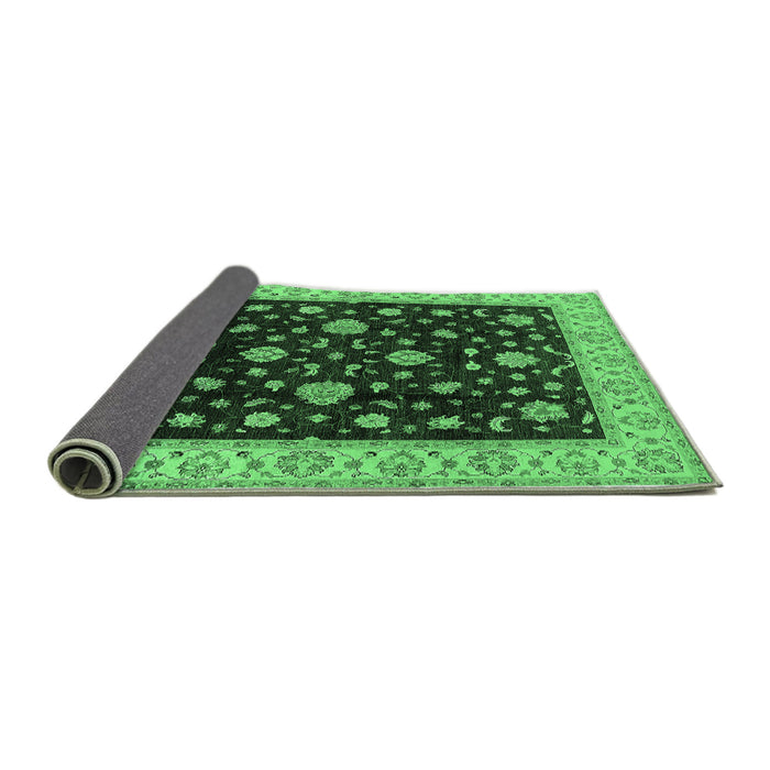 Sideview of Oriental Emerald Green Traditional Rug, urb605emgrn