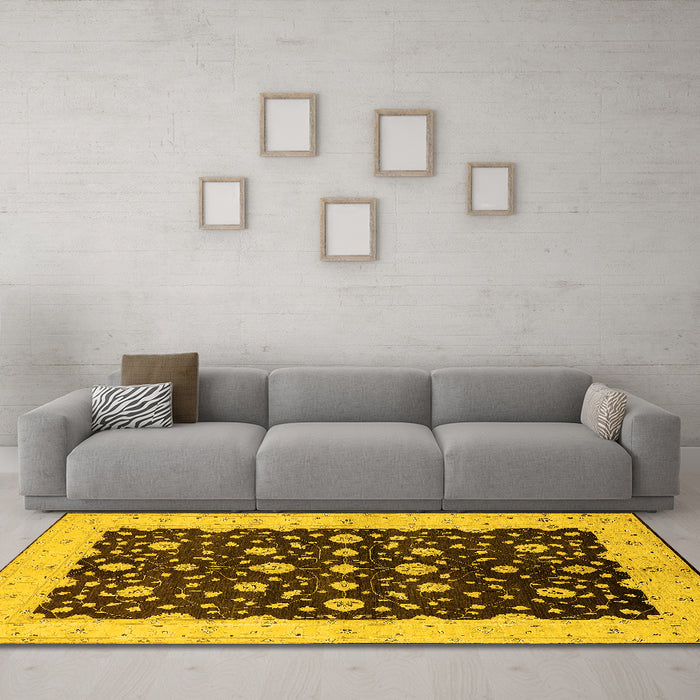Machine Washable Oriental Yellow Traditional Rug in a Living Room, wshurb606yw