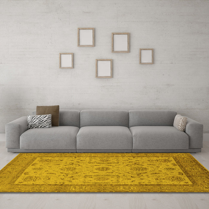 Machine Washable Oriental Yellow Traditional Rug in a Living Room, wshurb609yw