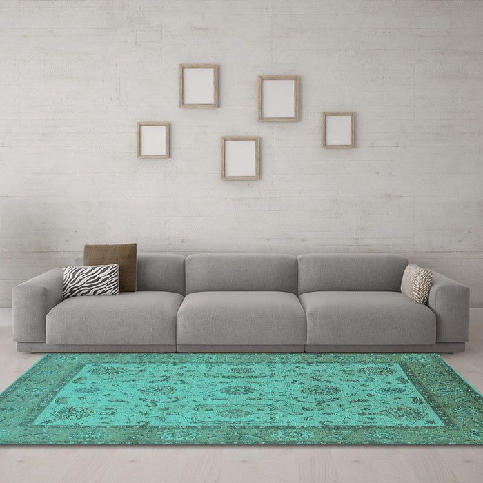 Machine Washable Oriental Turquoise Traditional Area Rugs in a Living Room,, wshurb609turq