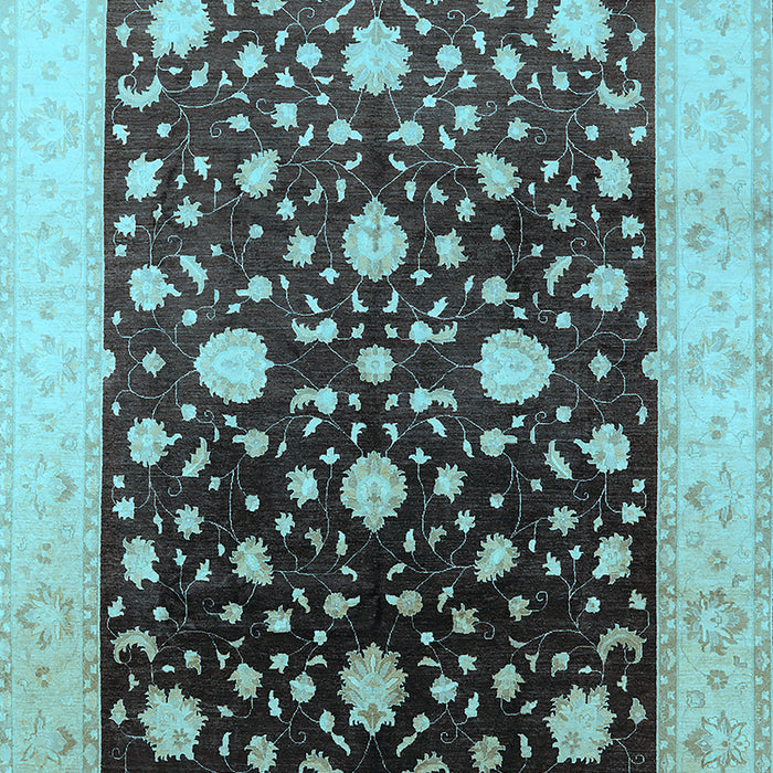 Machine Washable Oriental Light Blue Traditional Rug, wshurb611lblu