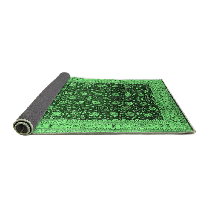 Sideview of Oriental Emerald Green Traditional Rug, urb612emgrn