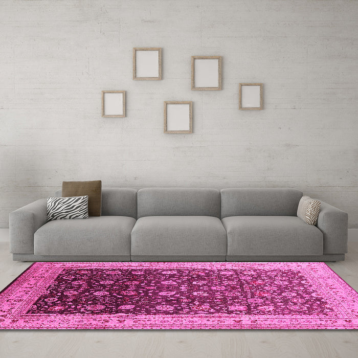Machine Washable Oriental Pink Traditional Rug in a Living Room, wshurb612pnk