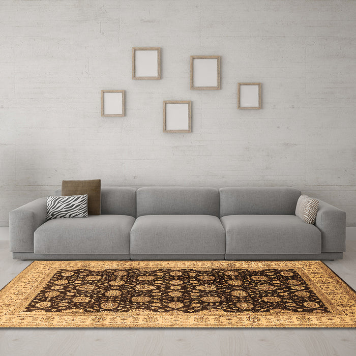 Machine Washable Oriental Brown Traditional Rug in a Living Room,, wshurb617brn
