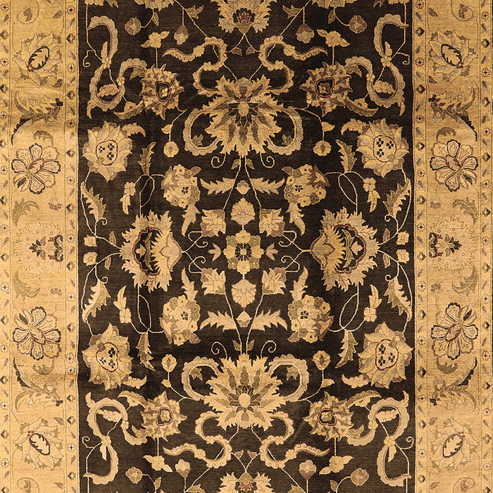 Machine Washable Oriental Brown Traditional Rug, wshurb618brn