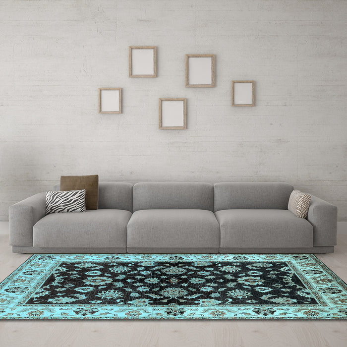 Machine Washable Oriental Light Blue Traditional Rug in a Living Room, wshurb619lblu