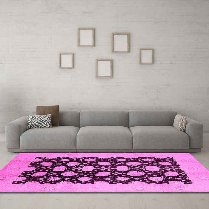 Machine Washable Oriental Pink Traditional Rug in a Living Room, wshurb623pnk