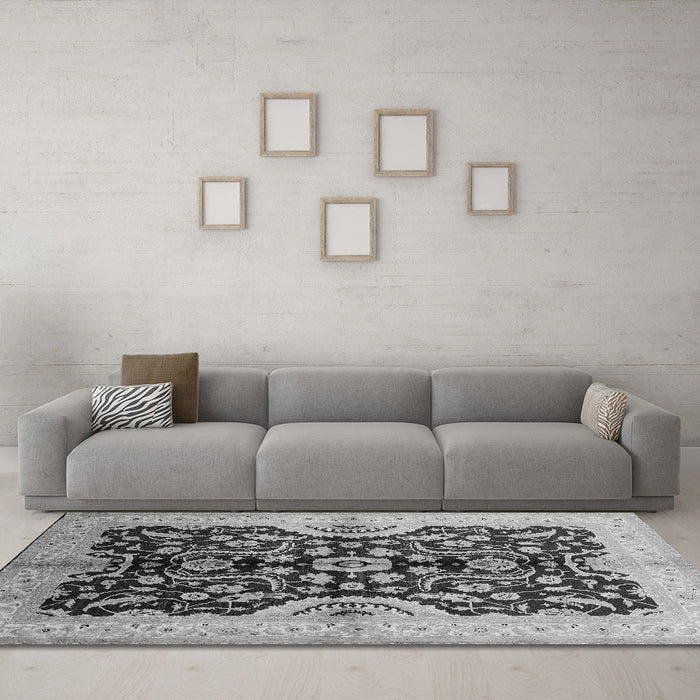 Machine Washable Oriental Gray Traditional Rug in a Living Room,, wshurb625gry