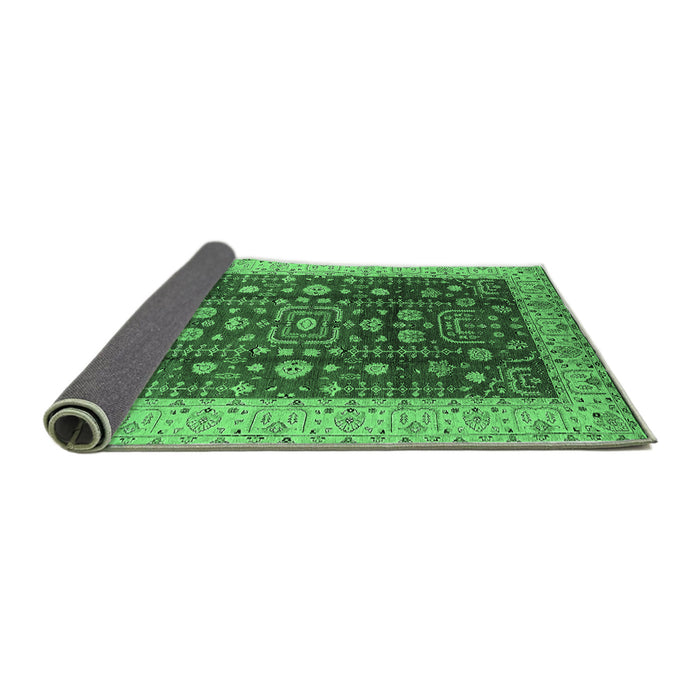 Sideview of Oriental Emerald Green Traditional Rug, urb628emgrn