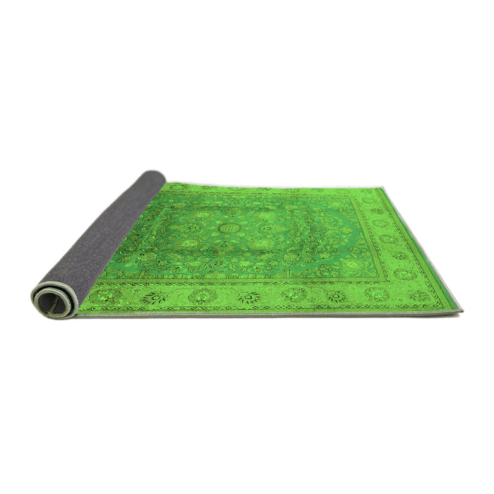 Sideview of Oriental Green Traditional Rug, urb630grn