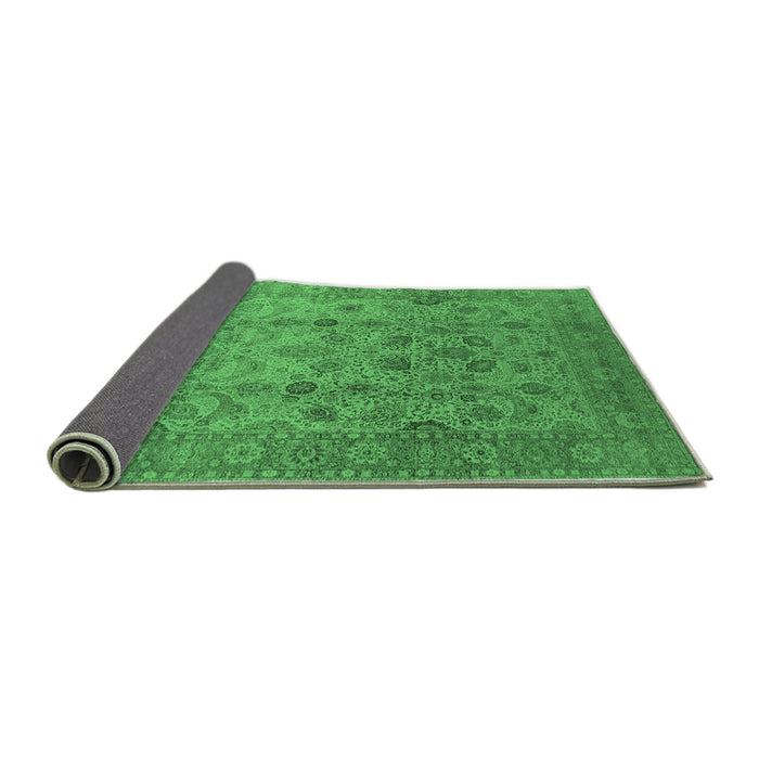 Sideview of Oriental Emerald Green Traditional Rug, urb633emgrn