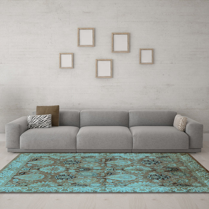 Machine Washable Oriental Light Blue Industrial Rug in a Living Room, wshurb637lblu