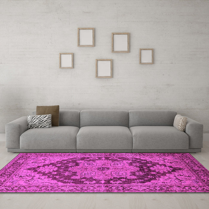 Machine Washable Oriental Pink Industrial Rug in a Living Room, wshurb640pnk