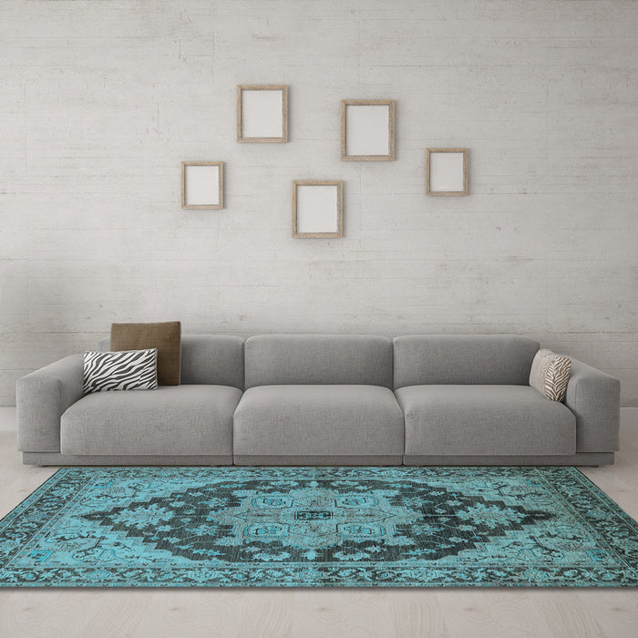 Machine Washable Oriental Light Blue Industrial Rug in a Living Room, wshurb640lblu