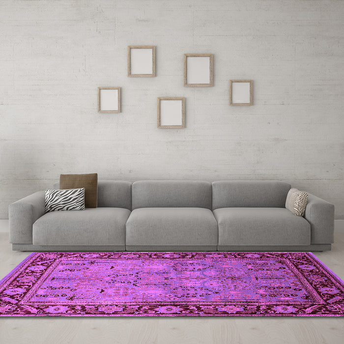 Machine Washable Oriental Purple Industrial Area Rugs in a Living Room, wshurb641pur