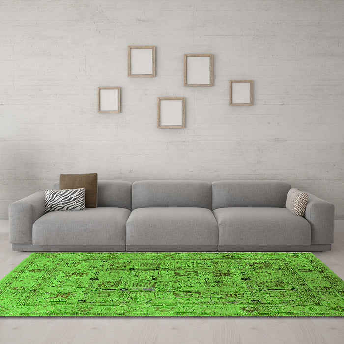 Machine Washable Oriental Green Industrial Area Rugs in a Living Room,, wshurb644grn