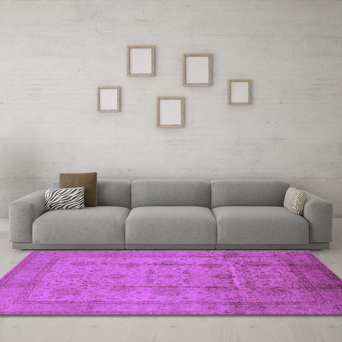 Machine Washable Oriental Purple Industrial Area Rugs in a Living Room, wshurb646pur
