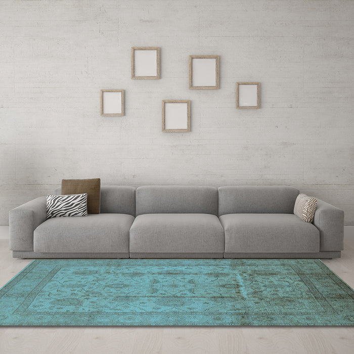 Machine Washable Oriental Light Blue Industrial Rug in a Living Room, wshurb646lblu