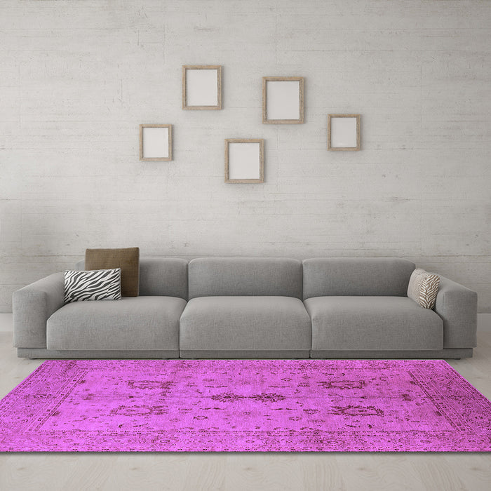 Machine Washable Oriental Purple Industrial Area Rugs in a Living Room, wshurb647pur
