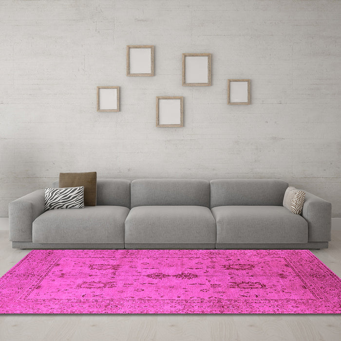 Machine Washable Oriental Pink Industrial Rug in a Living Room, wshurb647pnk