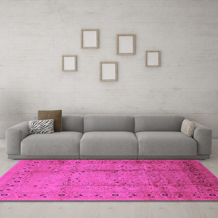 Machine Washable Oriental Pink Industrial Rug in a Living Room, wshurb649pnk