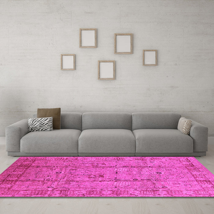 Machine Washable Oriental Pink Industrial Rug in a Living Room, wshurb653pnk