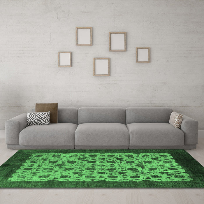 Machine Washable Oriental Emerald Green Industrial Area Rugs in a Living Room,, wshurb658emgrn